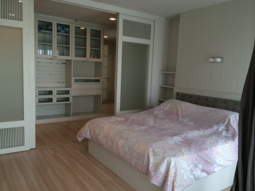 Nusasiri Grand ห้องนอน.jpg