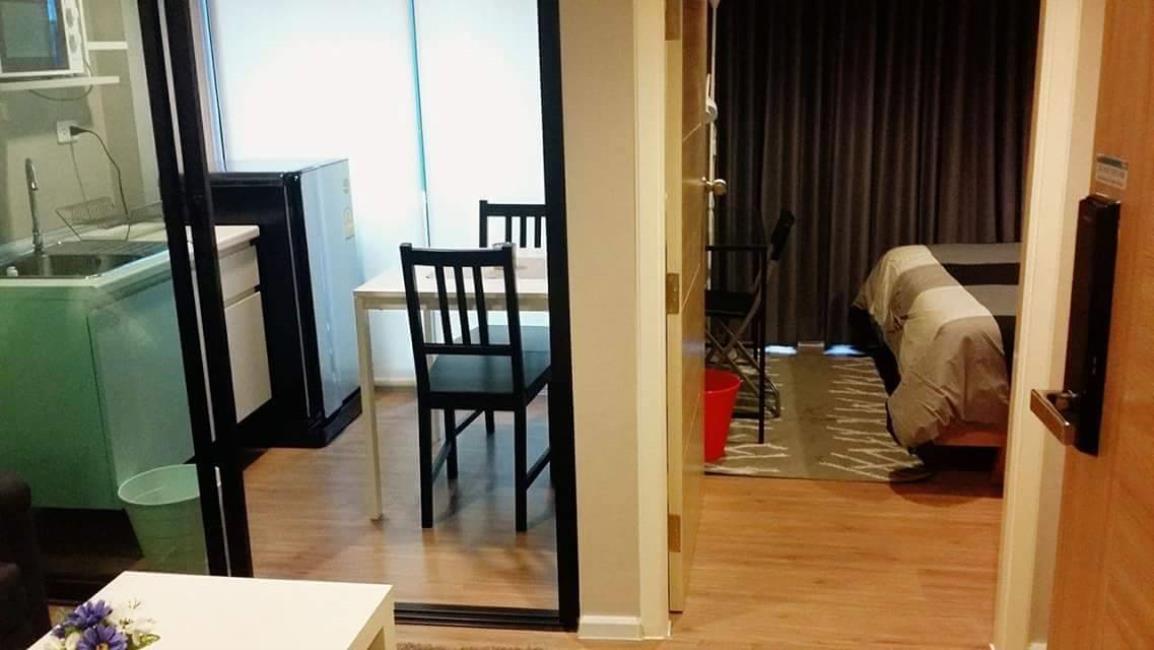 บี รีพับบลิค  ภายในห้อง.jpg