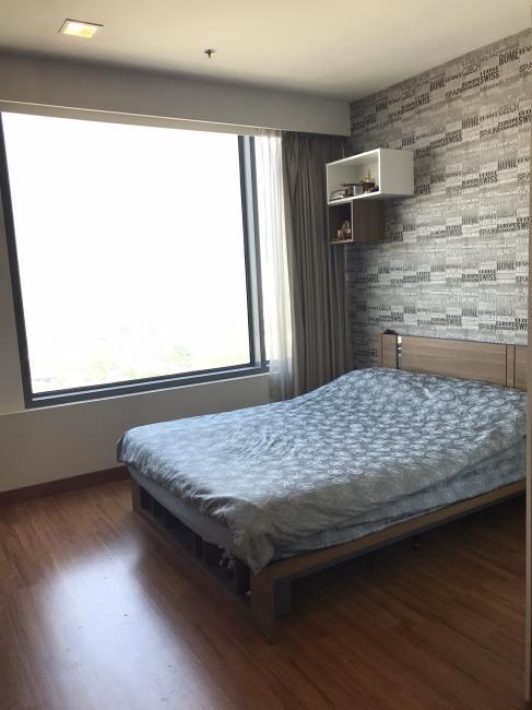 Vantage Ratchavipa เตียง.jpg