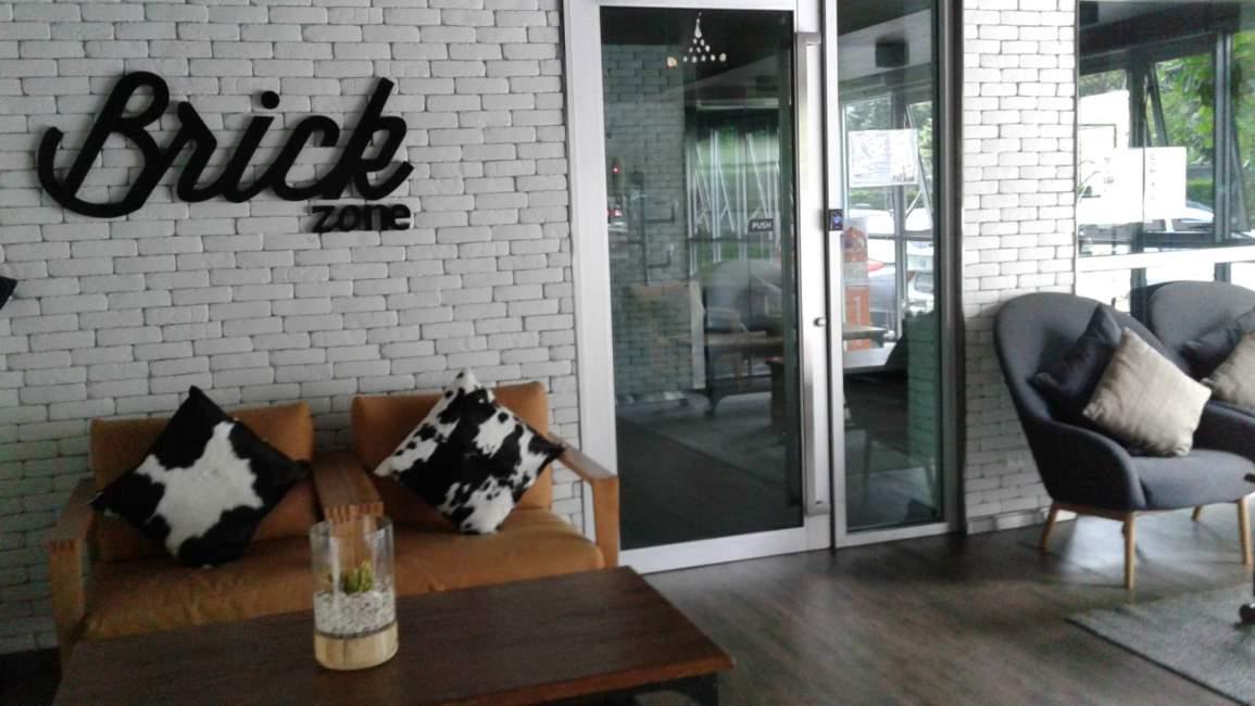 line_oa_chat_250104_152848_group_5.jpg
