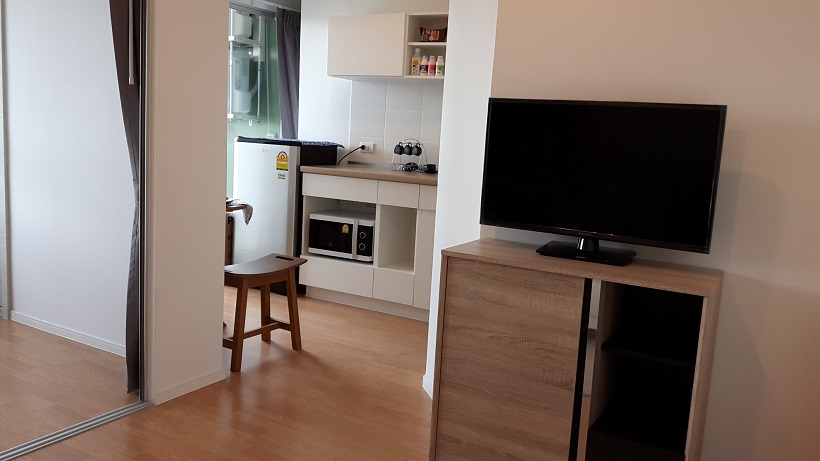 (ลุมพินี เพลส ศรีนครินทร์-หัวหมาก สเตชั่น) ทีวี.jpg