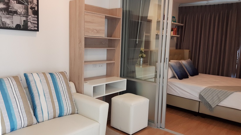 (ลุมพินี เพลส ศรีนครินทร์-หัวหมาก สเตชั่น) ภายในห้อง.jpg