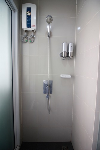 (ซิม วิภา-ลาดพร้าว) เครื่องทำน้ำอุ่น.jpg