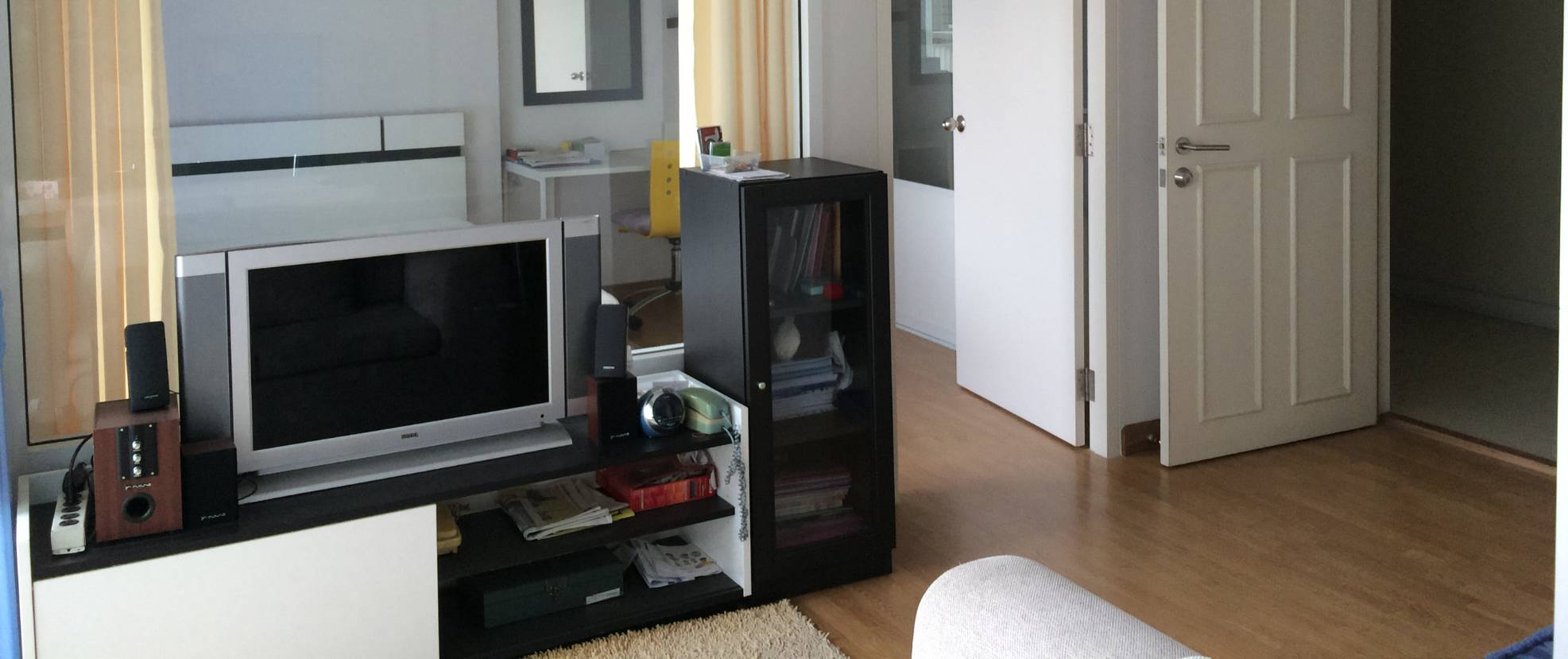 (เดอะ พาร์คแลนด์ แกรนด์ ตากสิน) ทีวี.jpg