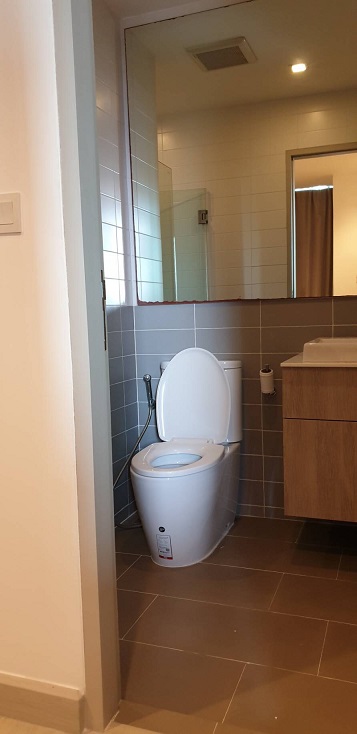 (ไอดีโอ โมบิ สาทร) ห้องน้ำ.jpg